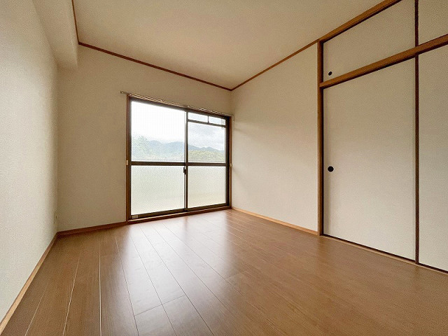 部屋３