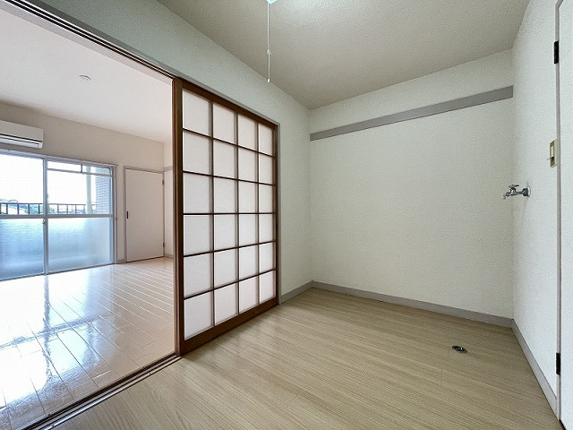 部屋３
