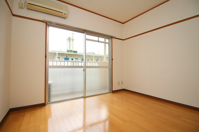 部屋３