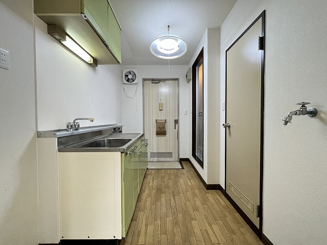 部屋３