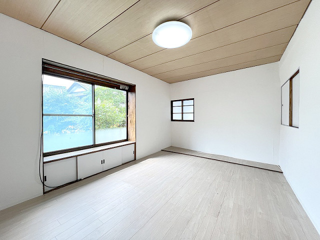 部屋３