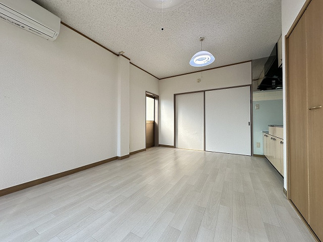 部屋３