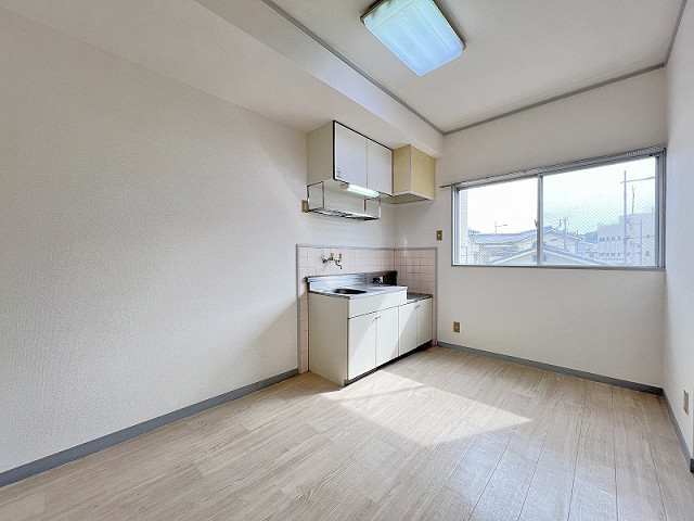 部屋３