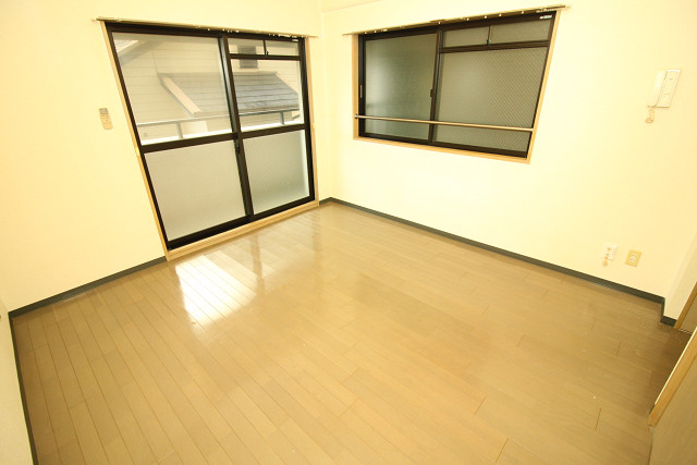 部屋３