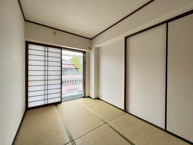 部屋３