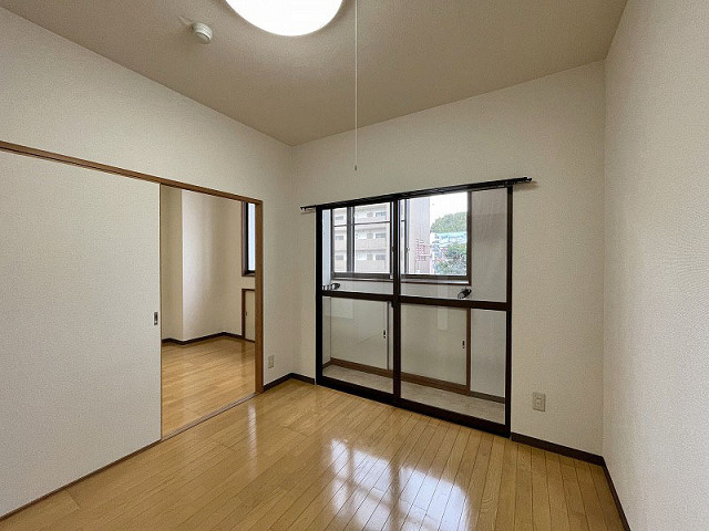 部屋３