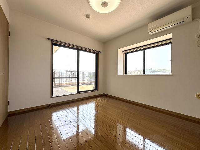 部屋３