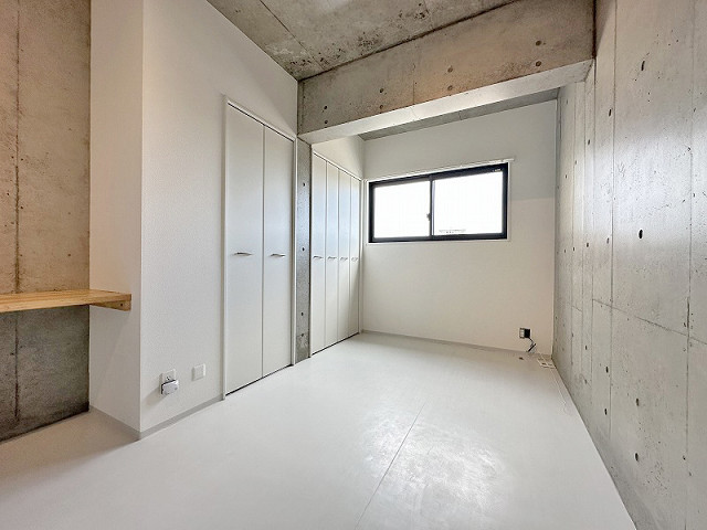 部屋３