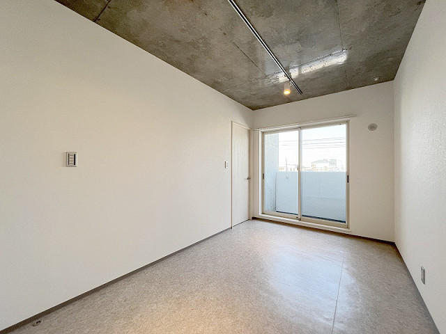 部屋３