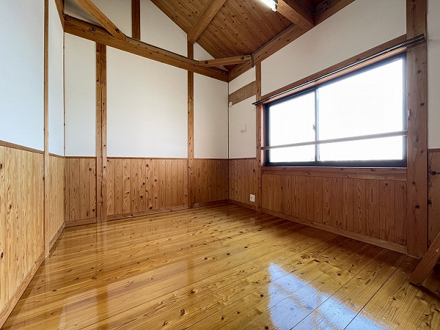 部屋３