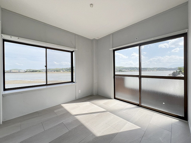 部屋３