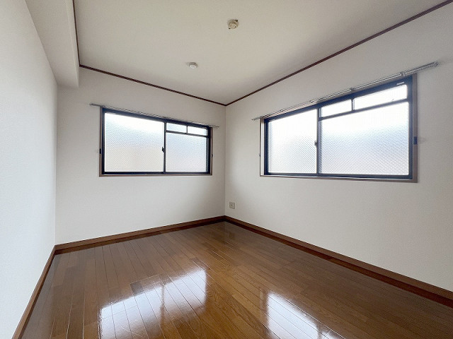部屋３