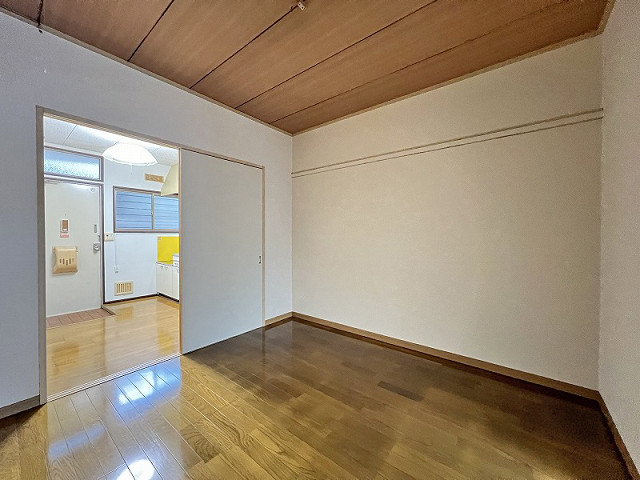 部屋３