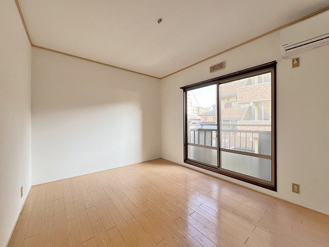 部屋３