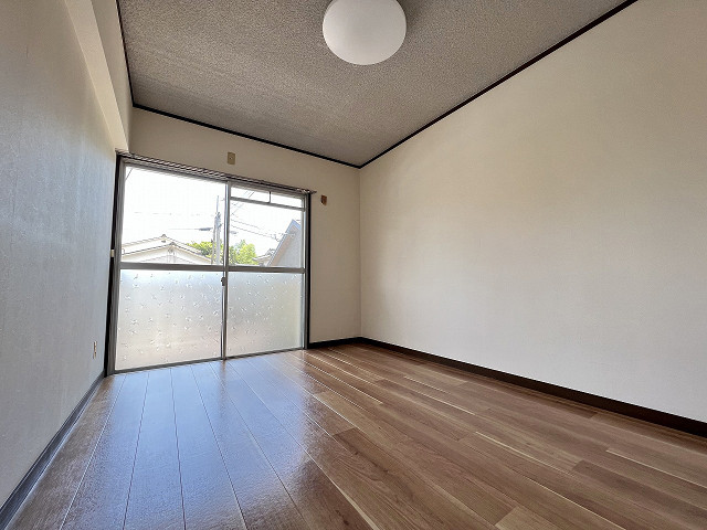 部屋３