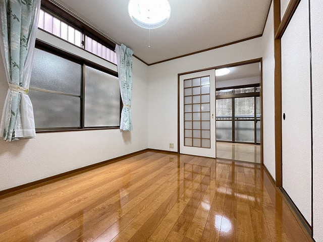 部屋３