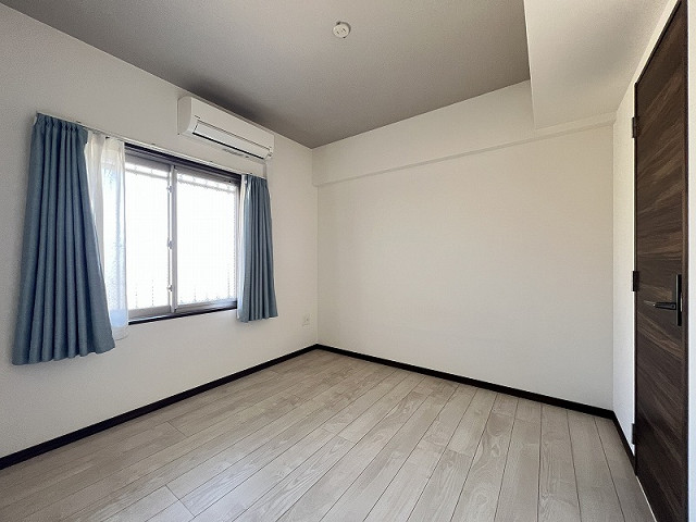部屋３