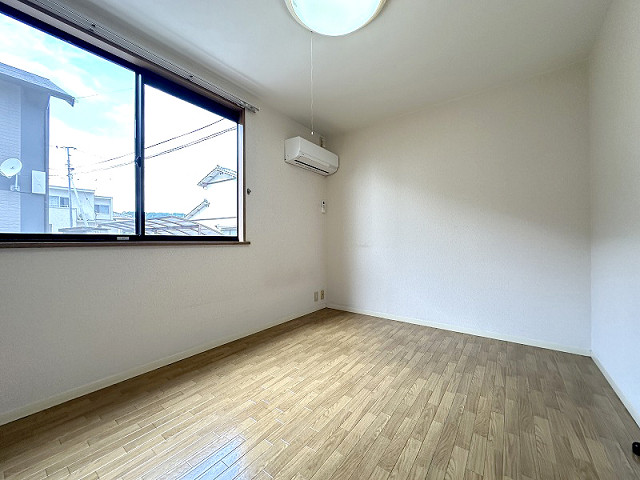 部屋３