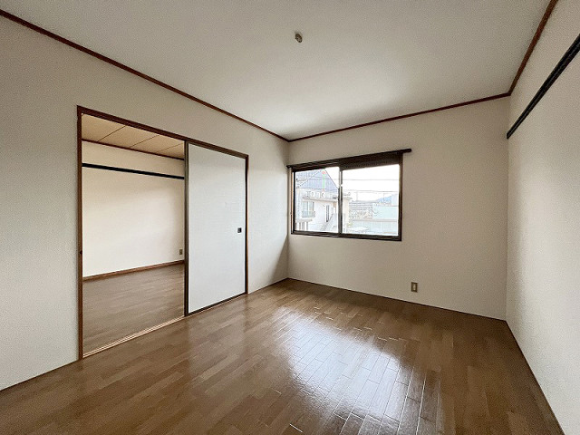 部屋３