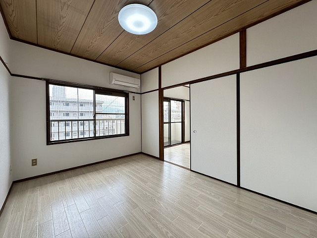 部屋３