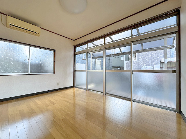 部屋３