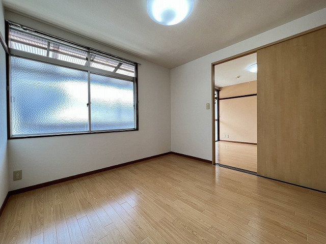 部屋３