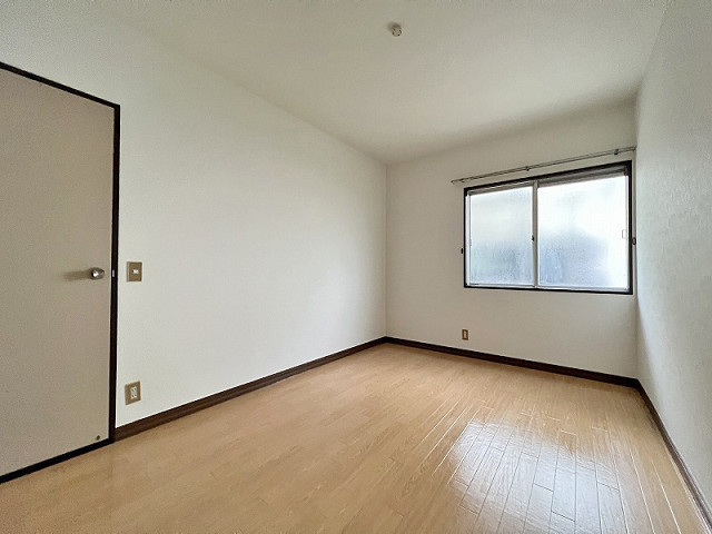 部屋３