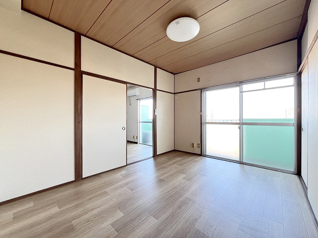 部屋３