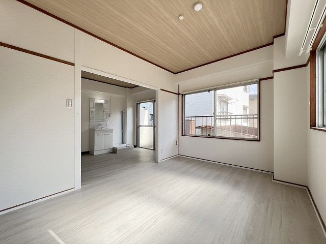 部屋３