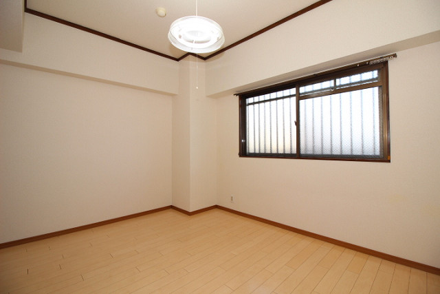 部屋３