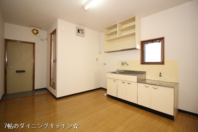 部屋３