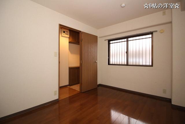 部屋３
