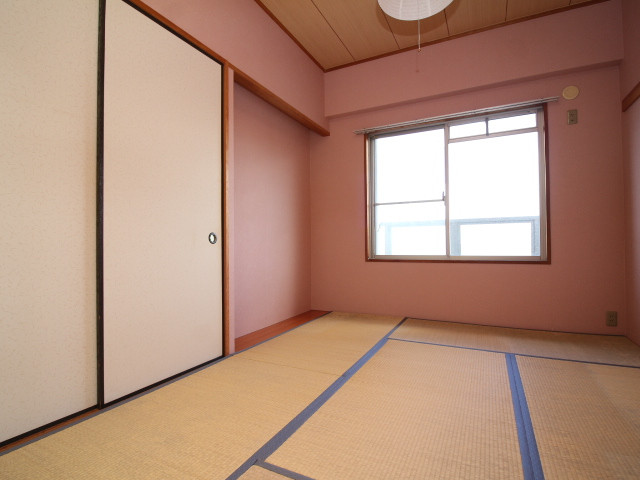 部屋３