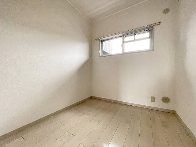 部屋３