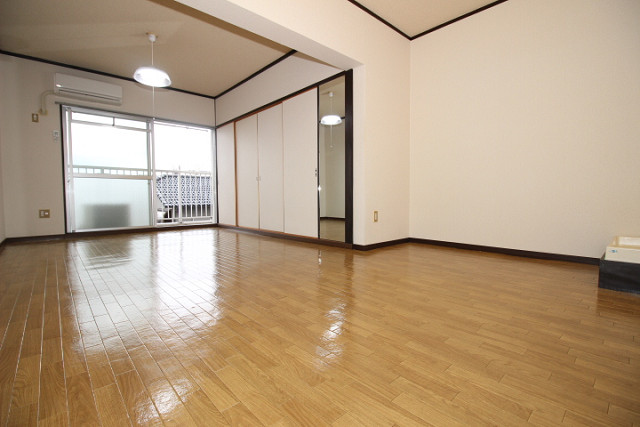 部屋３