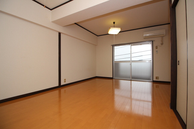 部屋３