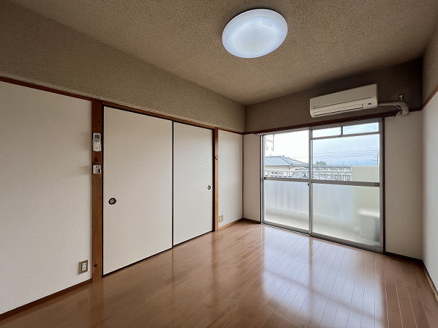 部屋３