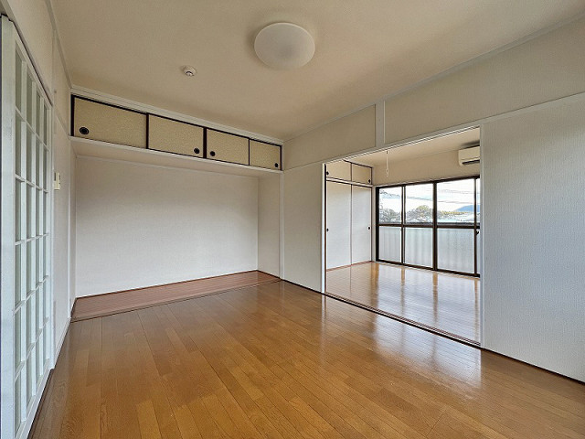 部屋３