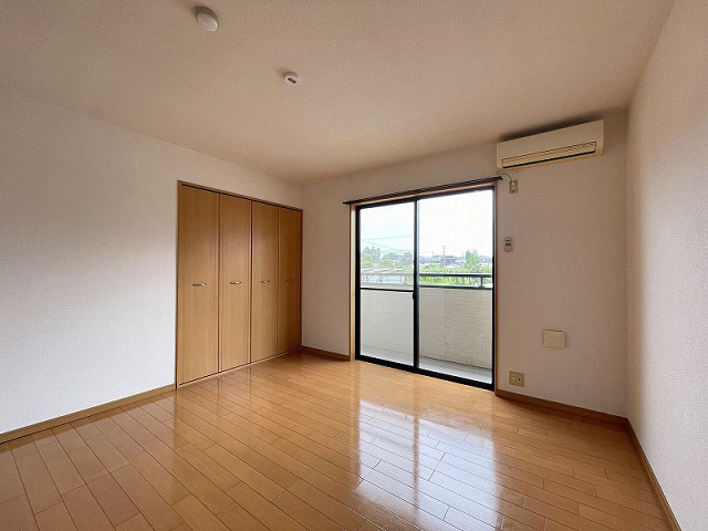 部屋３