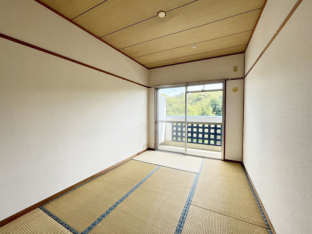 部屋３