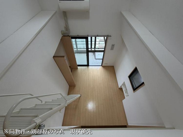 部屋３