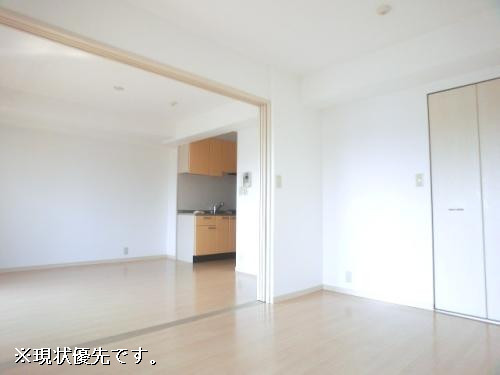 部屋３
