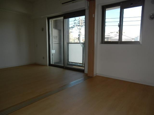 部屋３