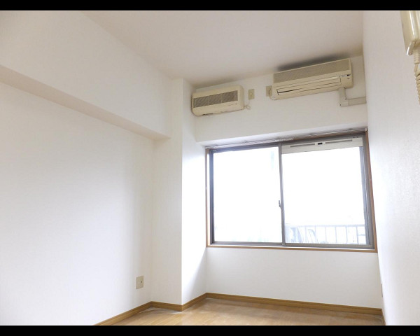 部屋３