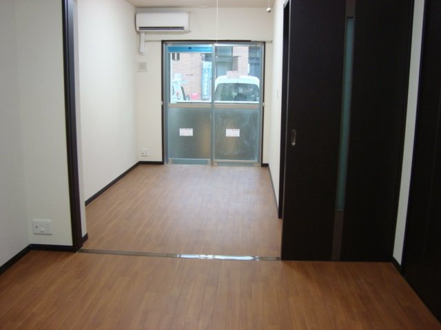 部屋３
