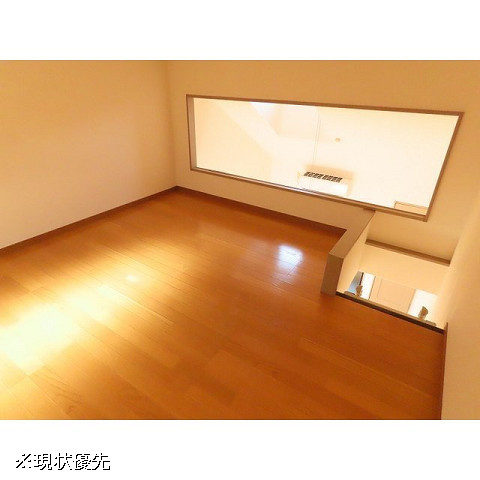 部屋３