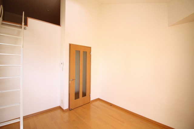 部屋３