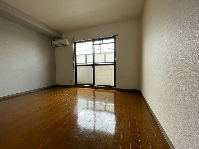 部屋３