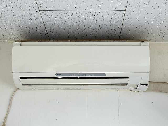 冷暖房器具