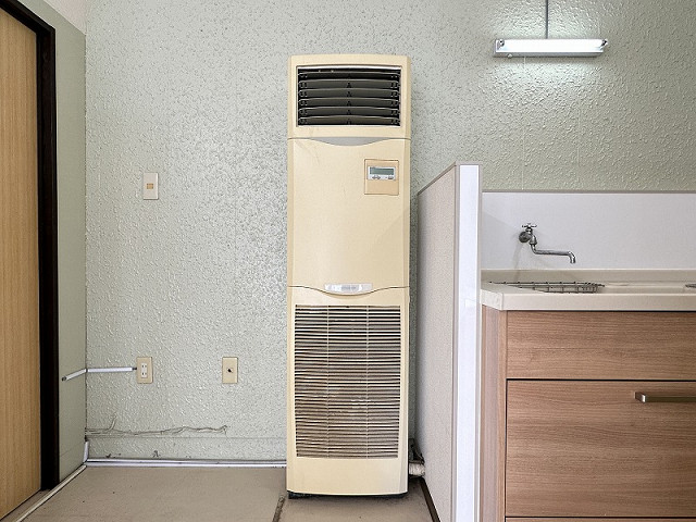 冷暖房器具